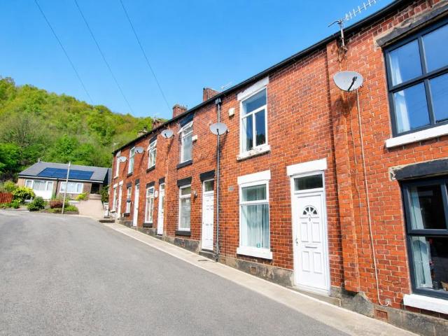 House for sale in Walsden, West Yorkshire