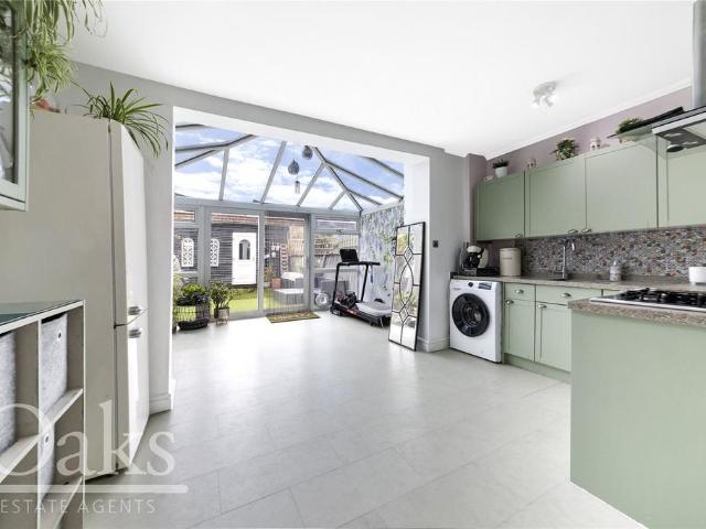 House for sale in London Borough of Croydon, South Norwood