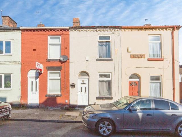 House for sale in Cabbage Hall, Calderstones