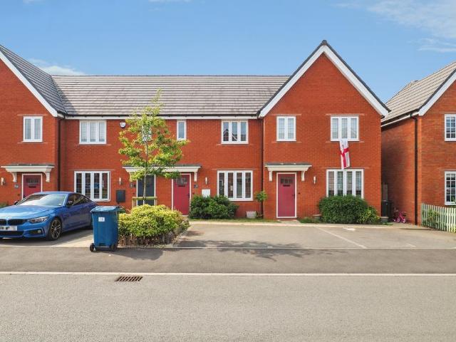 House for sale in Barton In Fabis, East Midlands