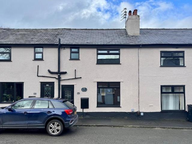 House for sale in Moss Rose, Macclesfield
