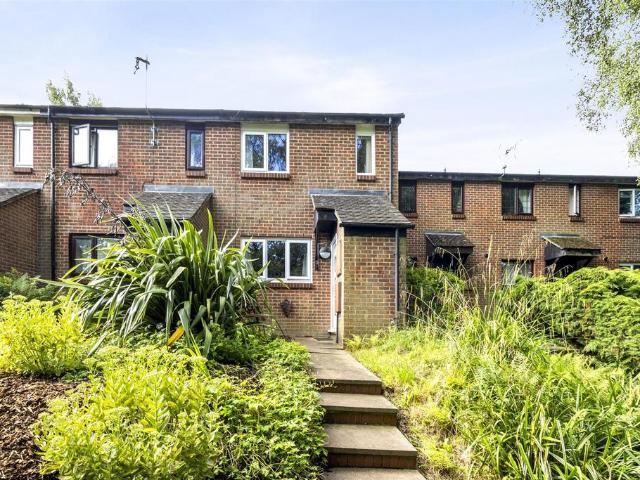 House for sale in Broadfield, Glynde