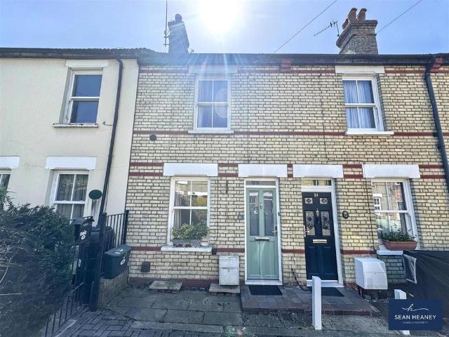 House for sale in High Barnet, Greater London