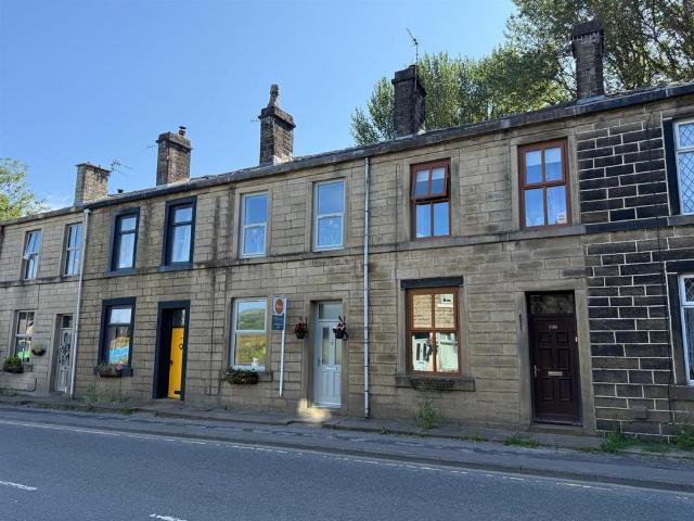 House for sale in Shuttleworth, Bury