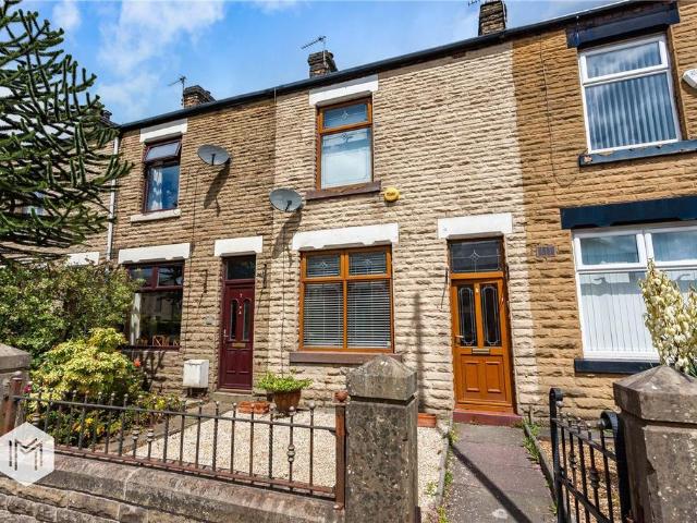 House for sale in Bradshaw, Lee Bank