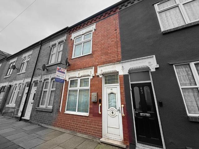 House for sale in Spinney Hills, Old Wharf