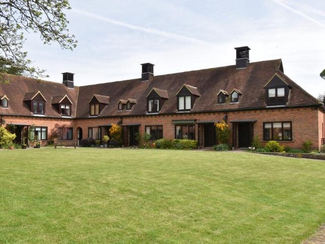 House for sale in Midway, Kent