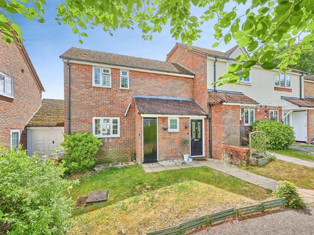 House for sale in Standon, Colliers End