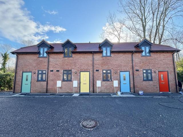 House for sale in Hythe and Dibden, Ashurst Bridge