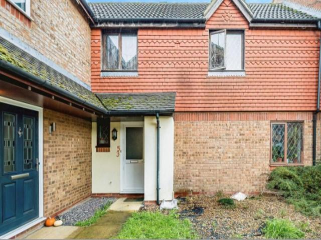 House for sale in Stoke Mandeville, Buckinghamshire