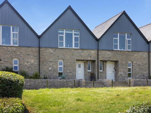 House for sale in Fordington