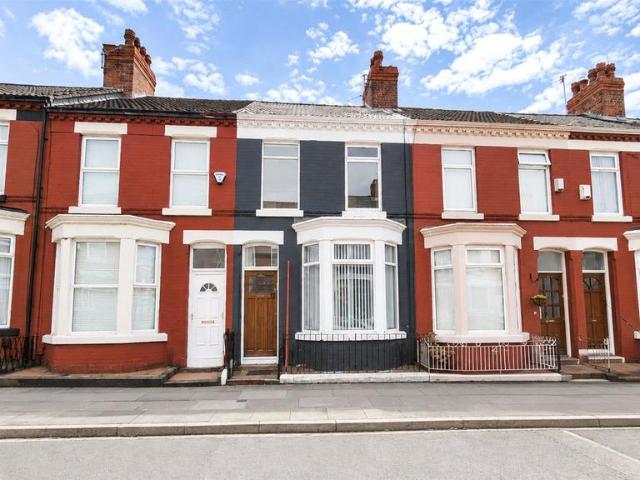 House for sale in Calderstones