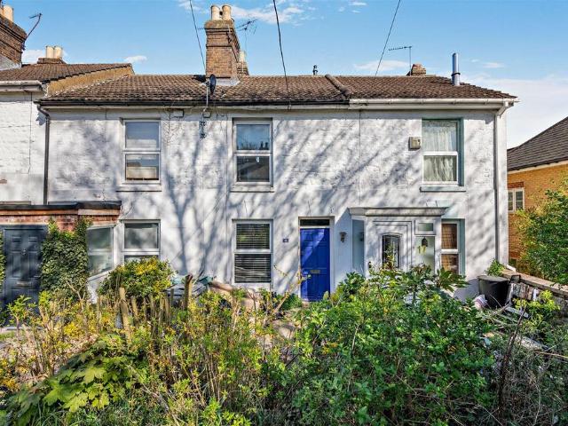 House for sale in Midway, Kent