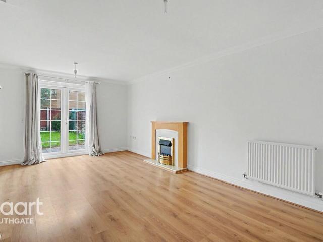 House for sale in Brunswick Park, Greater London