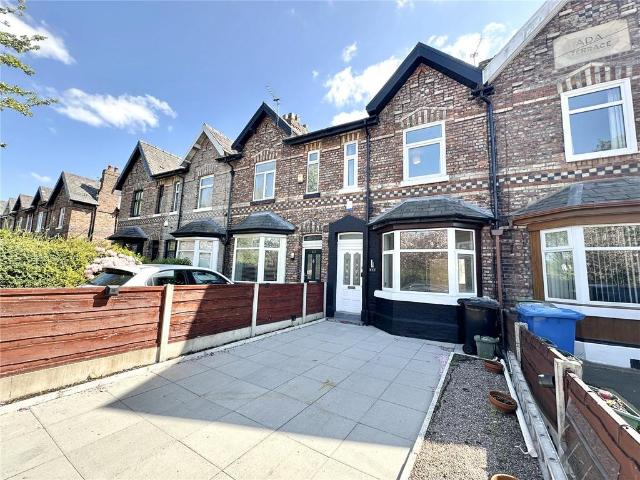 House for sale in Ashton upon Mersey, Trafford Park