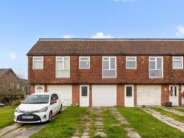 House for sale in Horsted Keynes, Perryfields
