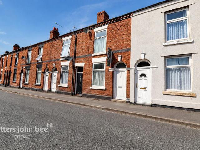 House for sale in Hammond Street