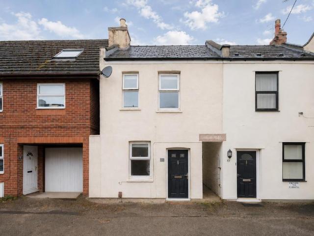 House for sale in Golden Valley, Gloucestershire
