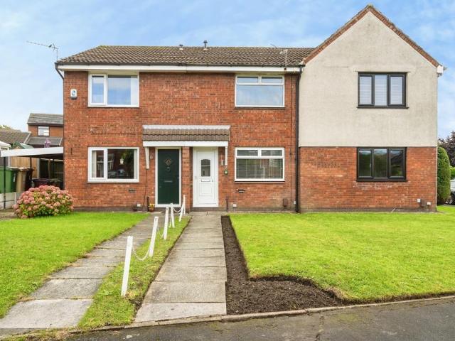 House for sale in Wingates, Bolton