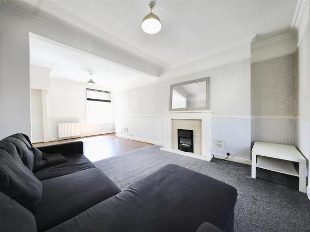 House for sale in Avenues, Hull