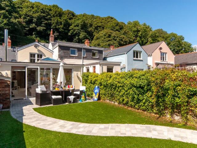 House for sale in The Havens, Walton West