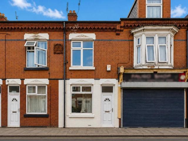 House for sale in Black Friars, Old Wharf