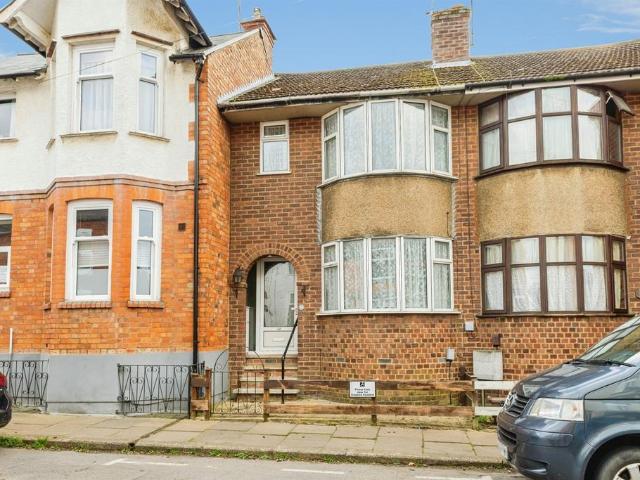 House for sale in Northampton, Northamptonshire