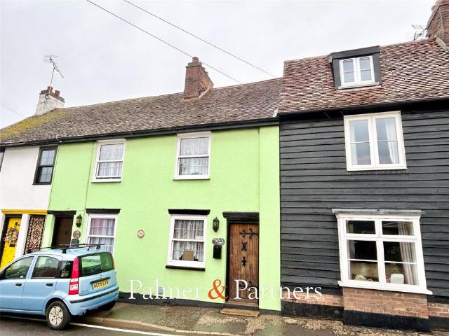 House for sale in Dale Hill, Essex