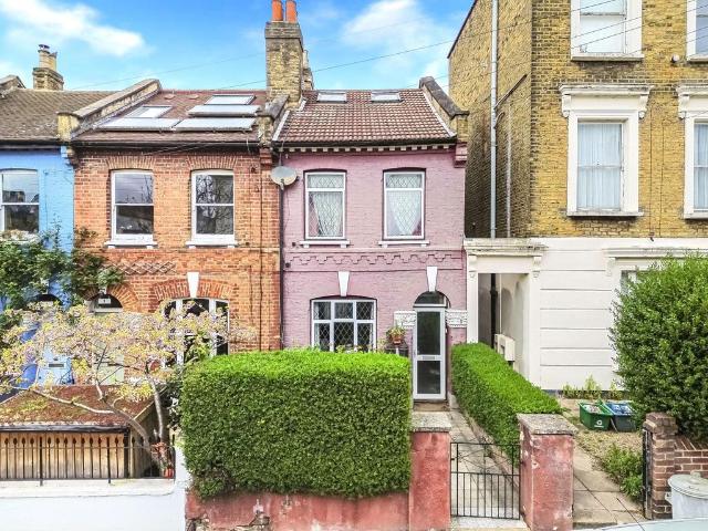 House for sale in Archway, Greater London