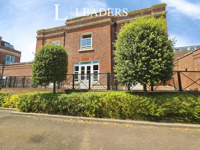 House for sale in Priddy's Hard, Middlecroft