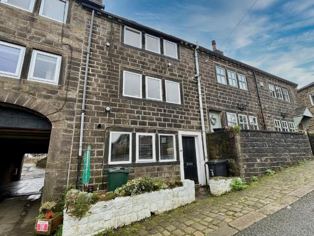 House for sale in Oakworth, West Yorkshire