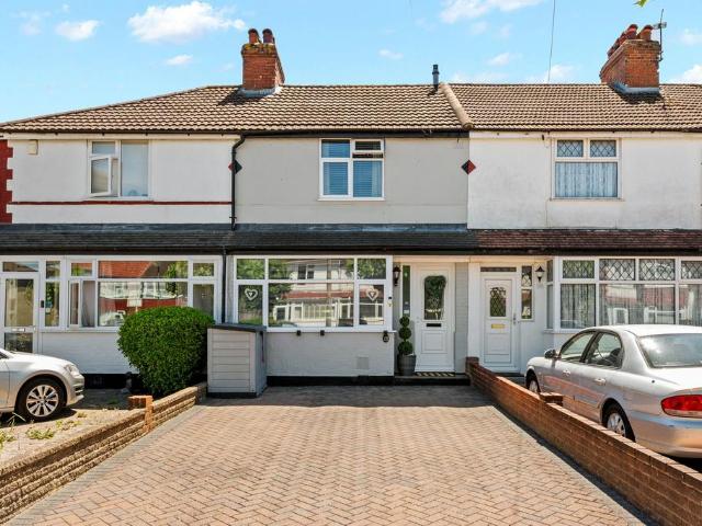 House for sale in Hillview, Surrey