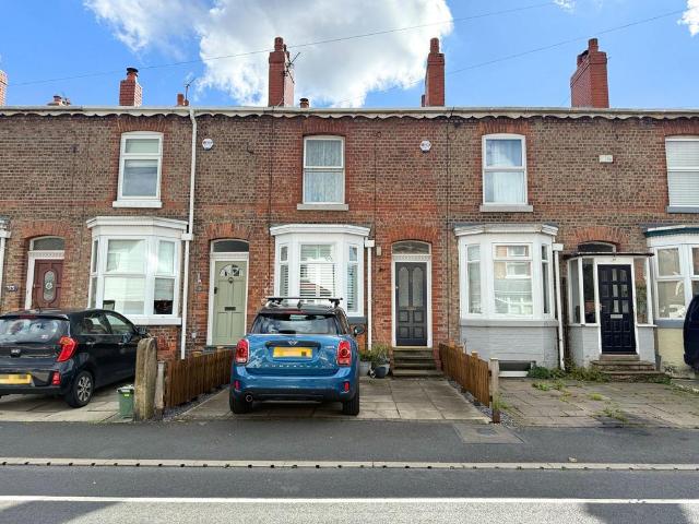 House for sale in Ashton upon Mersey, Trafford Park