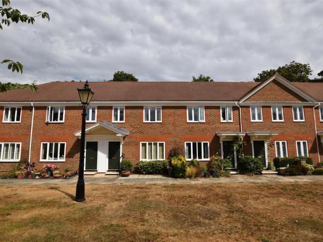 House for sale in Leybourne Chase, Tonbridge and Malling
