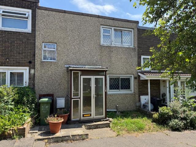 House for sale in Vange, Essex