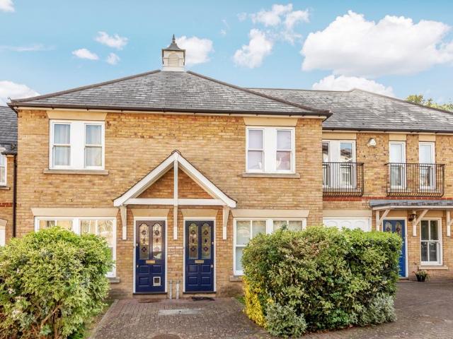 House for sale in London Borough of Lewisham, Ladywell