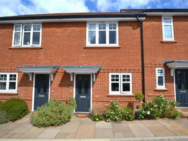 House for sale in Hart, Hampshire