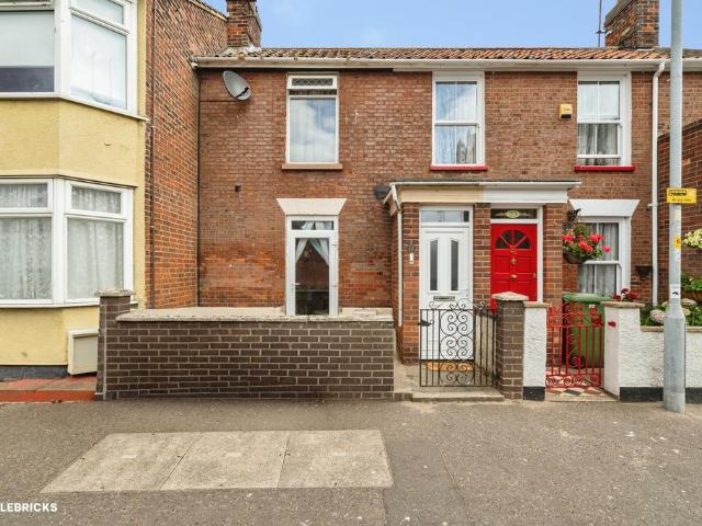 House for sale in Southtown, Stokesby