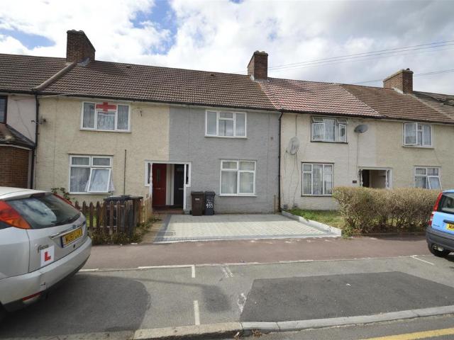 House for sale in London Borough of Barking and Dagenham, Greater London