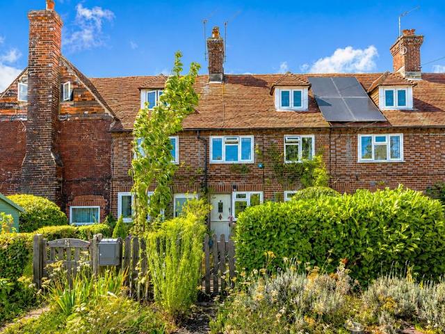 House for sale in Hammonds Green, Wealden