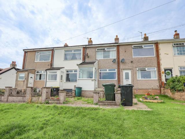 House for sale in Middleton, Bare