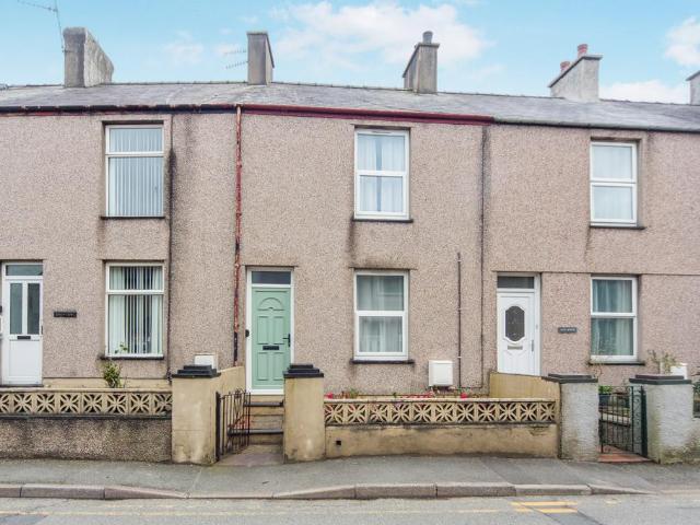 House for sale in Y Felinheli, Wales