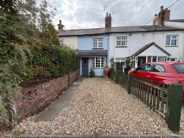 House for sale in Aston Clinton, Buckinghamshire