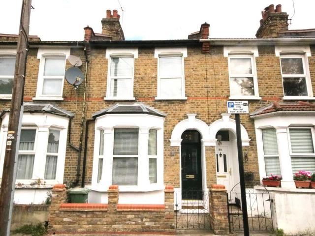 House for sale in Plaistow, Greater London