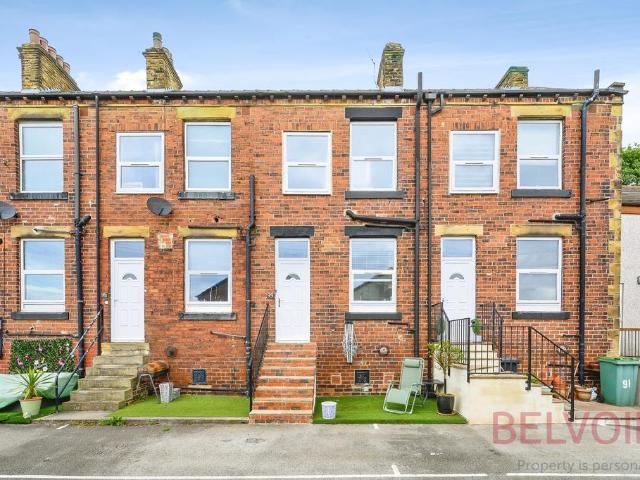 House for sale in East Ardsley, West Yorkshire