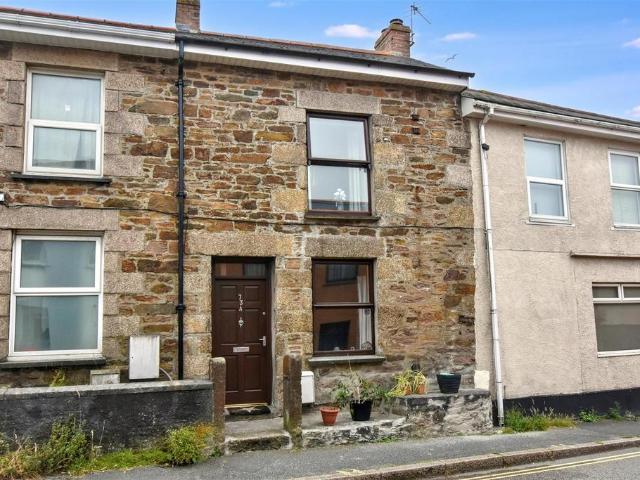 House for sale in Mount Ambrose, Cornwall