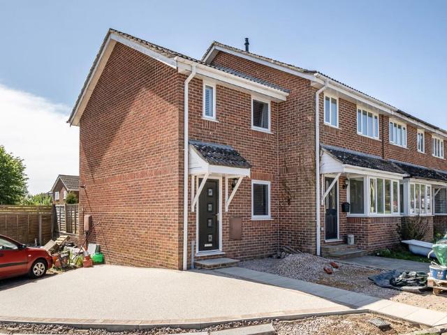 House for sale in South Wonston, Hampshire