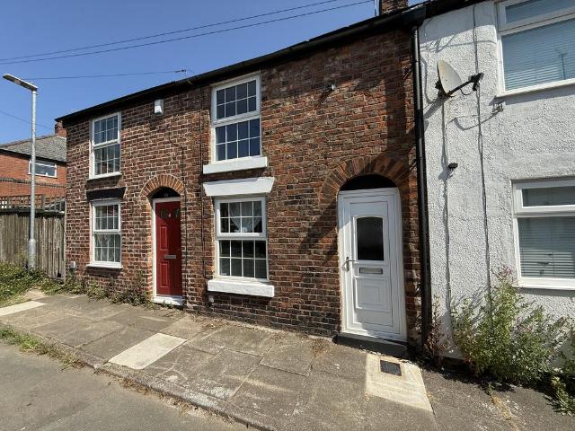 House for sale in Moss Rose, Macclesfield