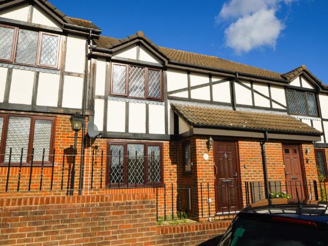 House for sale in Windlesham, Surrey Heath