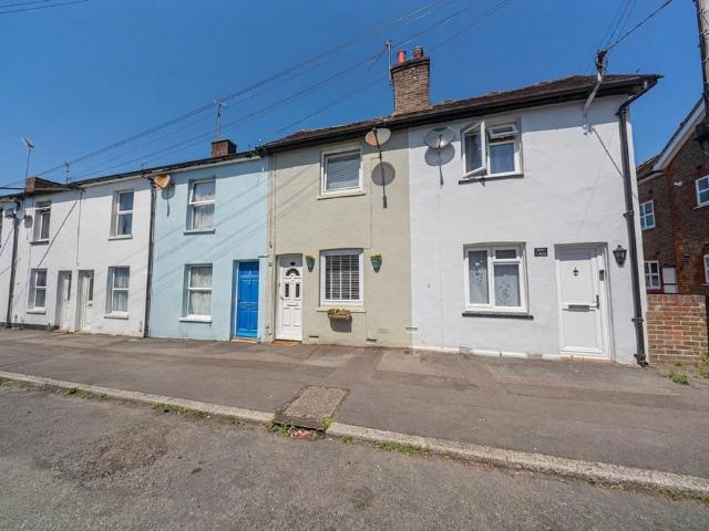 House for sale in Perryfields, West Sussex